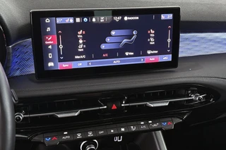 Alfa Romeo Tonale 1.3T PHEV Veloce Leder Stoelventilatie Stoelverwarming Harman Kardon Keyless / 27