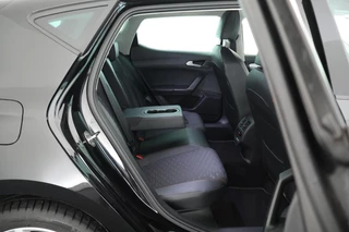 SEAT Leon 1.4 TSI 204pk eHybrid PHEV FR Business Intense Stoelverwarming Navigatie / 11