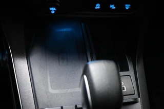 Ford Puma 1.0 EcoBoost Hybrid ST-Line X | WINTER / DRIVER ASSISTANCE- PACK | PANORAMADAK | DAB | APPLE | CAMERA | TREKHAAK | 17" / 39