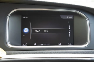 Volvo V40 2.0 T2 Inscription Parkeersensor achter|Bleutooth|Airco / 27