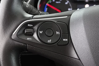 Opel Grandland X 1.6 Turbo Hybrid Innovation Stoelverwarming Keyless Trekhaak / 33