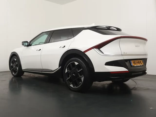 Kia EV6 Edition Advanced 84 kWh  - Stoelverwarming/verkoeling / Stuurwielverwarming - Camera - Apple Carplay - Android Auto - 7 jaar of 150.000km Fabrieksgarantie / 6