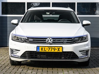 Volkswagen Passat Variant 1.4 TSI GTE Connected Series Camera | Full LED | App-connect | Comfortstoelen | PDC v+a | / 14