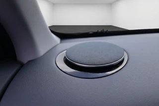 Geely Starray EM-i PRO PLUG-IN 83KM Elektrisch l 360 Camera l Leder l NIEUW VOORRAAD / 19