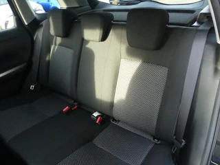 Suzuki Vitara 1.4 Boosterjet Smart Hybrid Select Nieuwe auto! € 1.850,- korting. 10 jAAR GARANTIE! Apple Carpl/Andr Auto, Cruise & Climate Control, Camera / 27