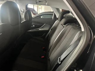 Peugeot 3008 1.2 PURETECH ACTIVE distributie riem recent vervangen / 19