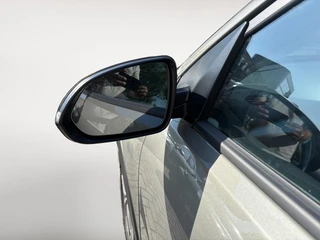 Kia Stonic 1.0 T-GDi MHEV DynamicPlusLine | Cruise Control | Climate Control | Camera | Navigatie | LM Velgen | / 15