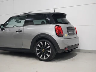 MINI Electric 33 kWh Panoramadak | Harman Kardon | Leder / 37
