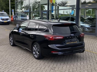 FORD Focus 1.0 EcoBoost Hybrid 125pk ST-Line / 8