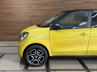 Smart Forfour 1.0 Passion | Automaat | Carplay | Cruise Control | LED | Bicolor | Camera | Lichtmetalen velgen 15 Inch / 41