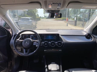Mercedes GLA 200 163pk 7G-DCT Business Solution / 29