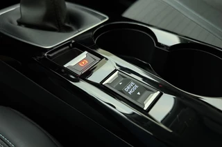 Peugeot 2008 1.2 PureTech Allure Pack Apple carplay/Android auto | Achteruitrijcamera | Automatische airco | Cruise control | LED verlichting | Lichtmetalen velgen 17'' | / 23