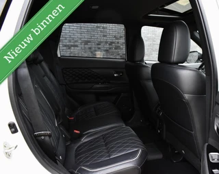Mitsubishi Outlander 2.4 PHEV Diamand Edition 360º/PANORAMADAK/CARPLAY/ANDROID/CAMERA/ACC/ETC,! / 17