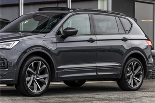 SEAT Tarraco 1.4 TSI e-Hybrid PHEV FR  | E-Trekhaak | Pano | Travel assist / 18