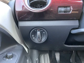 Volkswagen up! 1.0 TSI GTI 116 pk  | 17 inch lichtmetaal | stoelverwarming | climate control | zwart dak-spiegels | NL auto / 25