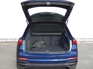Audi Q3 45 TFSI e 245pk PHEV S line Edition 11dkm! / 23