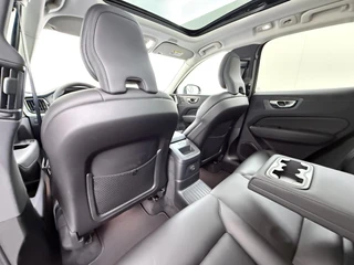 Volvo XC60 Plug-In Hybrid AWD T6 Plus Dark Recharge ADAPT. CRUISE CONTROL | STUUR & STOEL VERWARMING | PANORAMA DAK | 360 GRADEN CAMERA | ELEK. STOELEN MET GEHEUGEN | HARMAN/KARDON AUDIO / 25