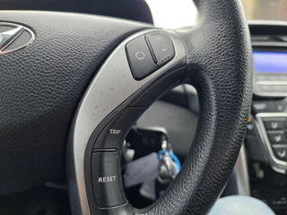 Hyundai i30 1.6 GDI i-Drive Cool AIRCO LM / 15