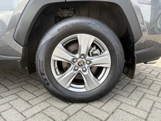 Toyota RAV4 2.5 Hybrid AWD Dynamic LM-VELGEN PARK-SENSOREN STOELVERW APPLE/ANDROID AD-CRUISE CAMERA DAB+ / 9