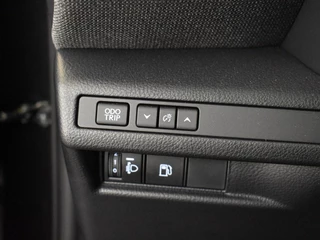 Lexus LBX 2WD Comfort Plus Parkeersensoren | Blindspot | Keyless / 22