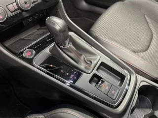 Seat Leon ST 1.5 TSI FR Business Intense PANO CARPLAY NAVI. / 38