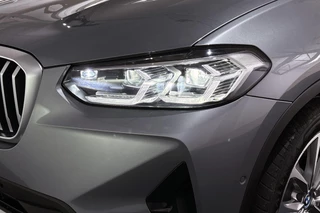 BMW X3 xDrive30e Panoramadak Merino Leder Apple CarPlay Achteruitrijcamera / 22