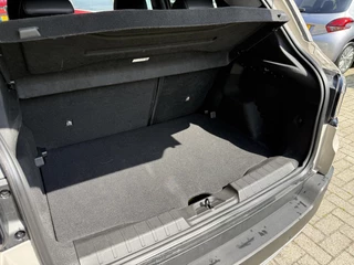 Jeep Avenger Summit 54 kWh | Climate & Adaptive Cruise Control | Achteruitrijcamera | Dodehoek detectie | Applecarplay/Android Auto | / 11