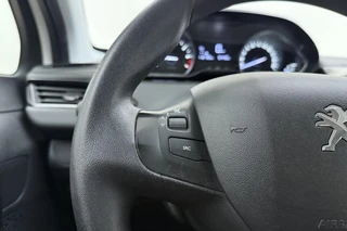 Peugeot 208 1.2 PureTech Active / 18