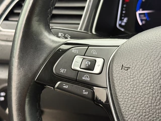 Volkswagen T-Roc 1.5 TSI Sport | Trekhaak | Adaptive Cruise | Stoelverwarming | Digital Dash | CarPlay / 14