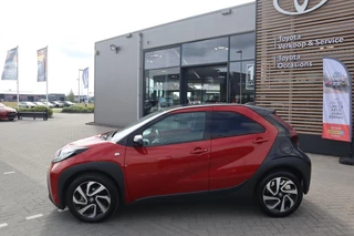 Toyota Aygo X PULSE / 2