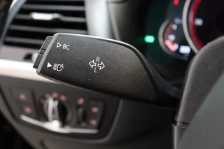 BMW X3 xDrive30i High Executive xLine Automaat  / Panoramadak / Trekhaak / Sportstoelen / Leder / 19 Inch / Driving Assistant Plus / Hifi / LED / Head-Up Display / Achteruitrijcamera / Stoelverwarming / Adaptief Onderstel / Multifunctioneel Instrumentenpaneel / 47