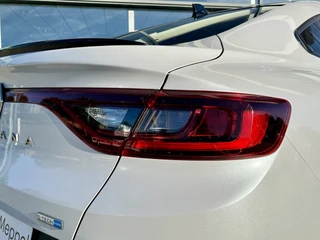 Renault Arkana 1.6 E-Tech Full Hybrid 145 R.S. Line  | BOSE° | Pack Winter | (ACC) Adaptive Cruise Control | Dodehoek | NL Auto | Navigatie | Camera | Stoel+Stuurverwarming | Easy Park Assist | Apple CarPlay/Android Auto / 45