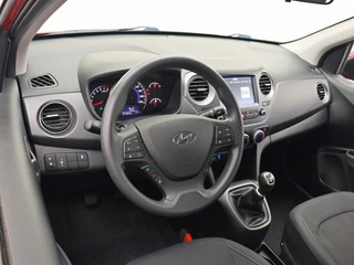 Hyundai i10 1.0i Comfort Navigatie | Dealer onderhouden | 1e Eigenaar / 18