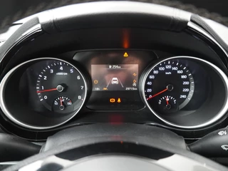 Kia XCeed 1.5 T-GDi GT-Line  - Navigatie - Stoel-/stuurverwarming - Cruise Control - Climate Control - Fabrieksgarantie tot 08-2031 / 24