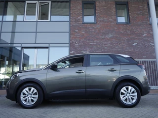Peugeot 3008 1.2 PureTech Blue Lease Executive | Trekhaak | Navigatie | Climate control | Lichtmetalen velgen | Cruise control | Parkeersensoren achter | Apple carplay/Android auto / 6