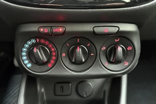 Opel Corsa 1.4 16v 90pk 5drs Favourite | Navigatie | Airco | Cruise control | Lichtmetalen velgen | Parkeersensoren | Dealeronderhouden / 27