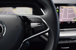 Skoda Octavia Combi 1.0 TSI Business Edition | Apple CarPlay | Cruise | Climate / 22
