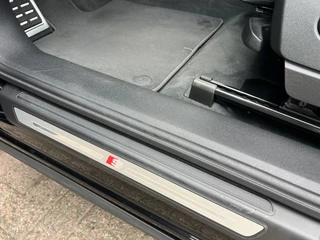 Audi Q5 55 TFSI e quattro Competition  | SOH 94,8% | Audi Sport | Pano | ACC | PDC | Camera | Keyless | Leder | / 17
