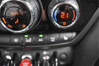 MINI Countryman Mini 1.5 Cooper Chili NAVI,LM WIELEN,PDC,BOEKJES,NAP EN ONDERHOUDSHISTORIE / 19