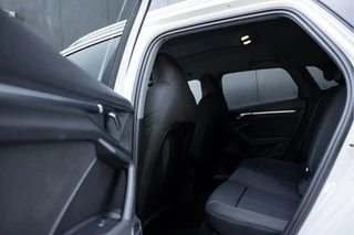 Audi A3 Sportback 35 TFSI S Line  | Carplay | Stoelver. | Parkeersens. | / 26