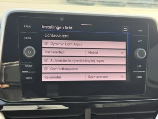 Volkswagen T-Roc 1.5 TSI R-Line Edition  | LED | Keyless | Virtual Cockpit | Apple/Android | Adapt Cruise | PDC v+a incl. camera / 47