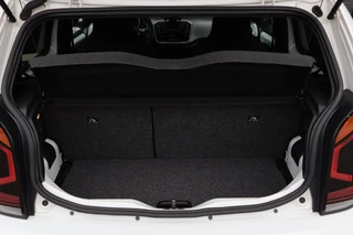 Volkswagen UP! 1.0 Camera Stoelverwarming PDC Cruise-control / 16