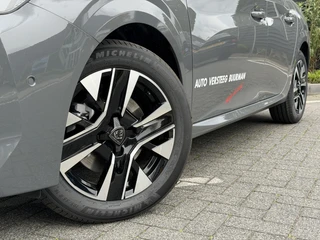 Peugeot 208 Allure 1.2 Hybrid 110PK e-DCS6 Automaat Navigatie, Rondomzichtcamera, Climate Control, Adaptieve Cruise Control, Parkeersensoren / 2
