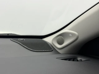 Toyota Yaris 1.5 Hybrid Style FabrieksGarantie | Full-Led | JBL Audio | Navigatie | Camera | Carplay&Android / 13