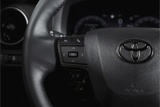 Toyota C-HR 1.8 Hybrid 140 Dynamic  | Dig. Cockpit | Adapt. Cruise | Winterpakket | PDC | Camera | NAV + App. Connect | ECC | DAB | LM 18" | 2989 / 41