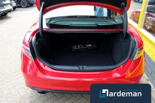 Alfa Romeo Giulia 2.0 Ti AWD | Facelift | 32DKM | Leder / 10