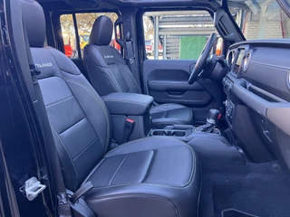 Jeep Wrangler Unlimited 4xe 380 Sahara  | Irmscher | Cross | Camera voor | / 36