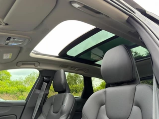Volvo XC60 T6 Plus Dark Recharge AWD Trekhaak | 360 | H/K | Pano | Memory / 11