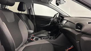 Opel Grandland X 1.2 Turbo Business Elegance TREKHAAK NAVI ECC CRUISE LM. / 13