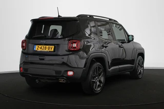 Jeep Renegade 4xe 240 Plug-in Hybrid Electric S LED Leder Stoelverwarming Trekhaak Camera Kenwood / 4